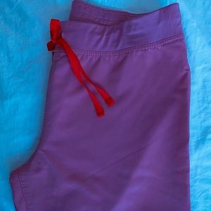 Figs chalk pink Livingston bottoms